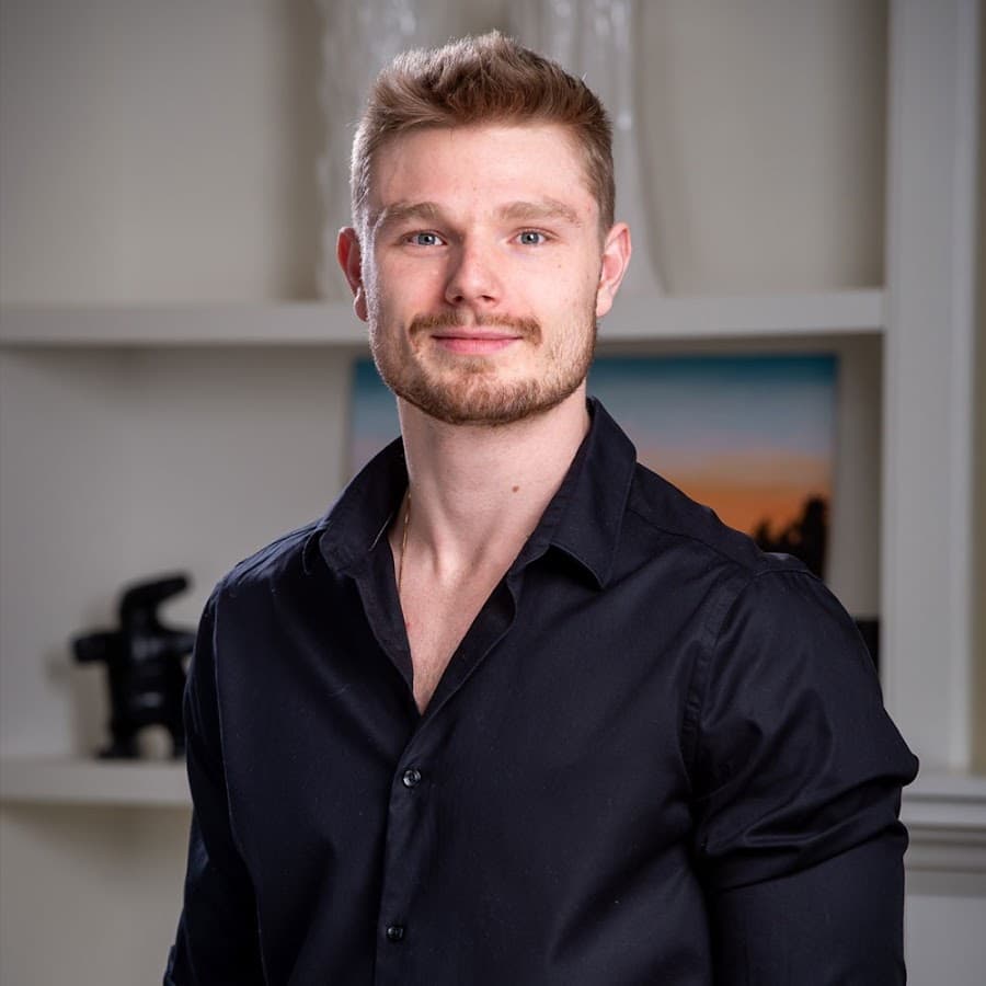 Quinn Castelane — Fascia Fitness Specialist